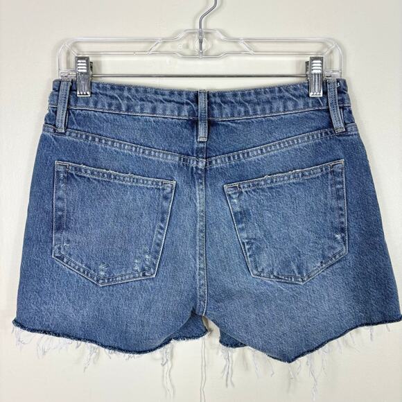Frame Blue Mid Rise Relaxed Fit Le Grand Garcon Shorts in Montgrove Rips - Picture 6 of 10